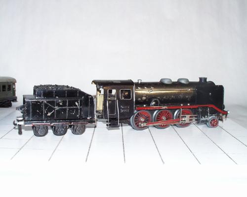 Dampflokomotive mit Tender